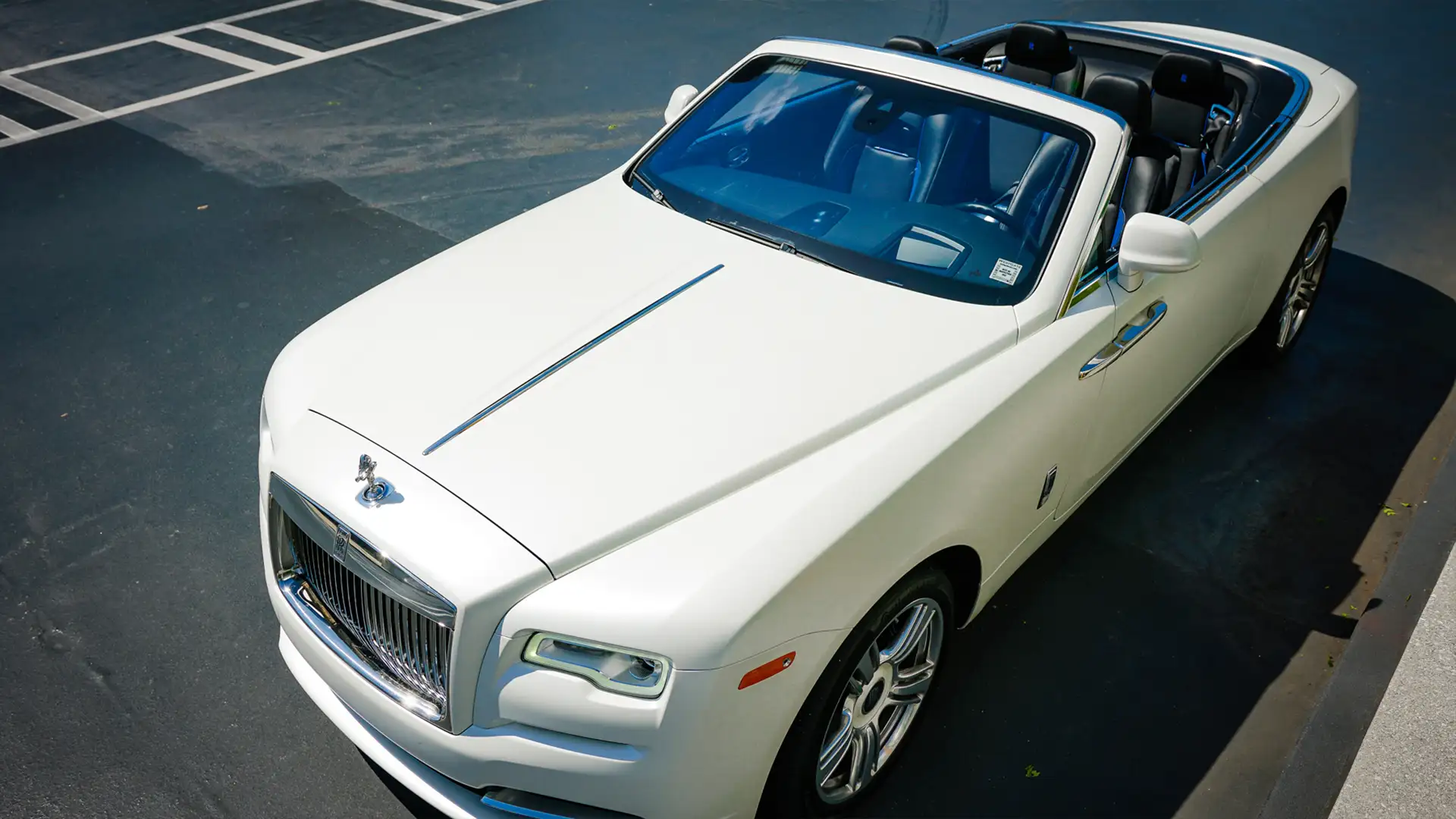 rolls royce convertible dawn