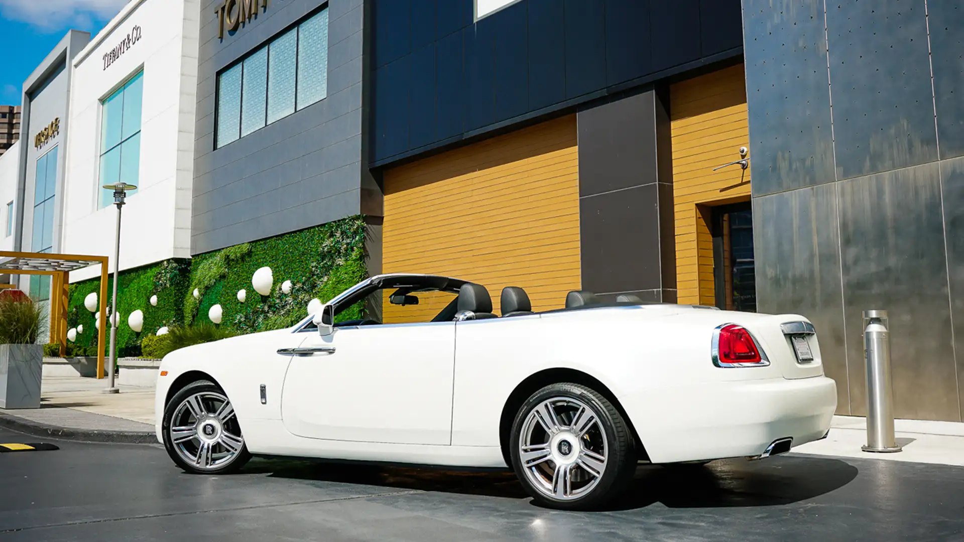 rolls royce dawn convertible