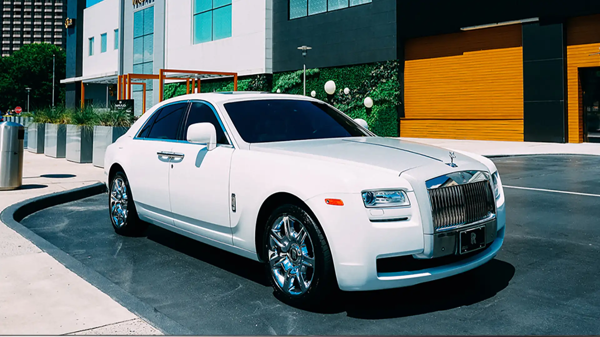 rolls royce ghost