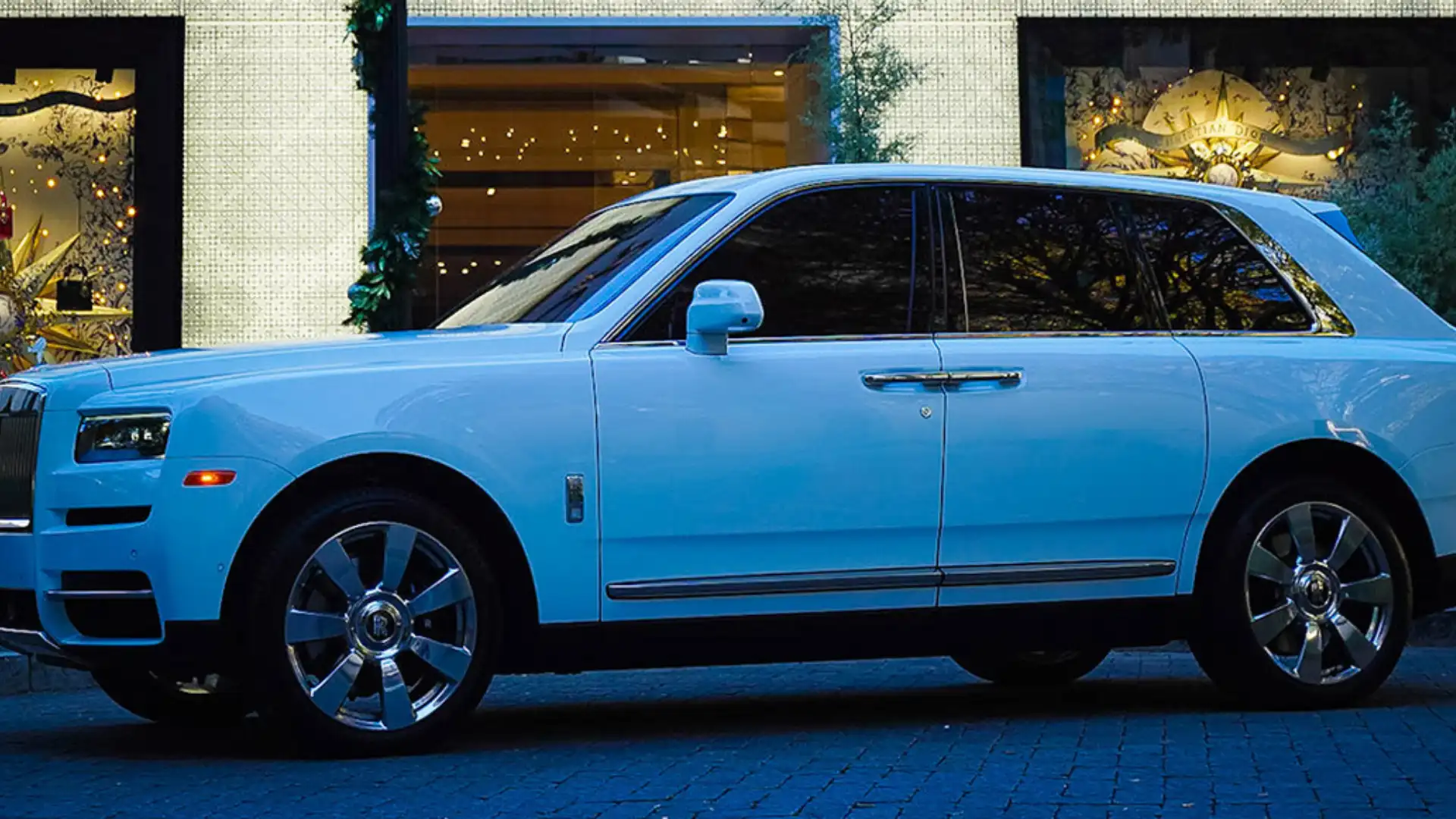 ROLLS ROYCE CULLINAN (1)