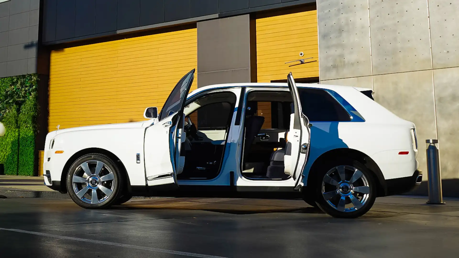 ROLLS ROYCE CULLINAN (2)