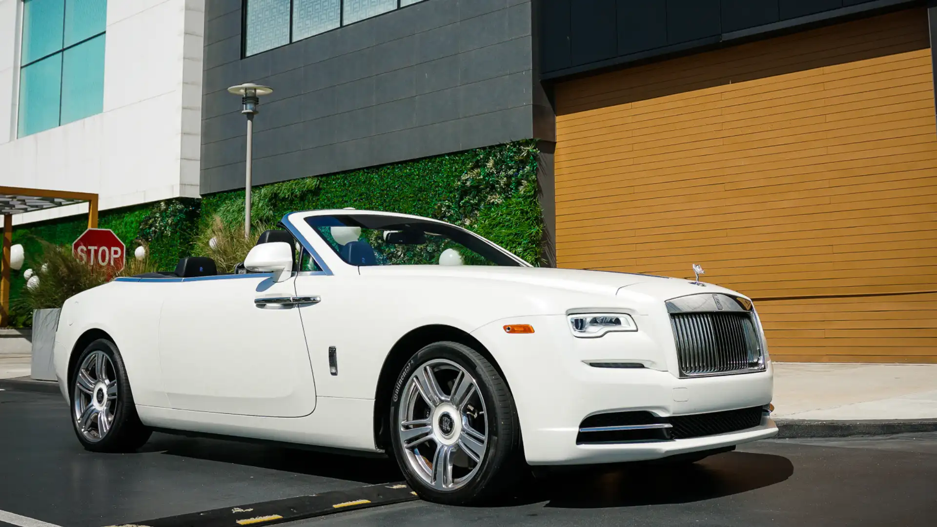 Rolls-Royce Dawn Chauffeur | 5-Star Service in Atlanta – ATL Exotic & Luxury Car Rental