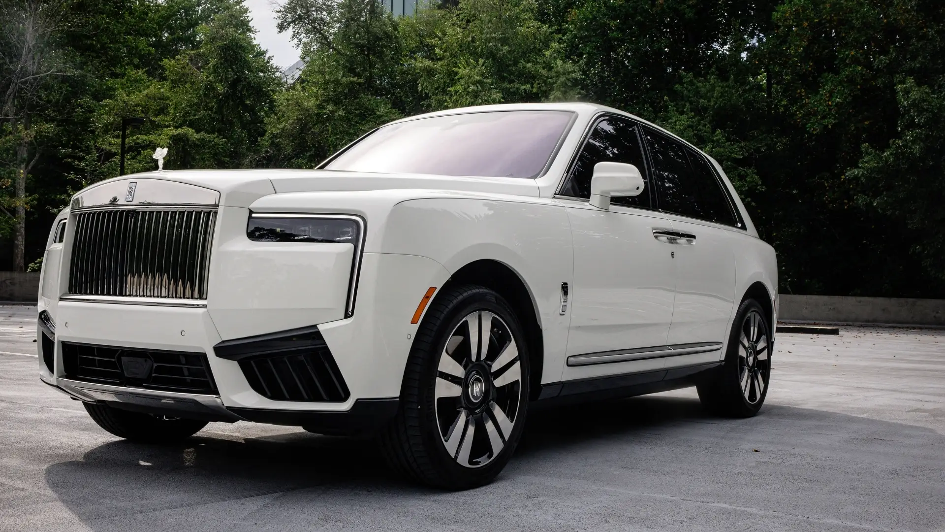 Rolls Royce Cullinan Rental in Atlanta | Luxury SUV for Weddings & Prom